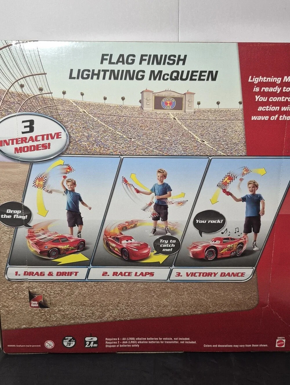 Mattel 2016 Cars Flag Finish Flash Lightning Mc Queen BRAND NEW
